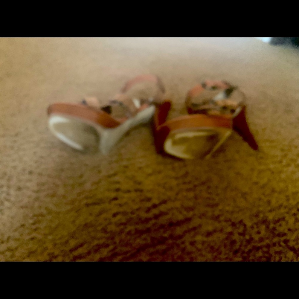 Guess by Marciano heels Size 8.5